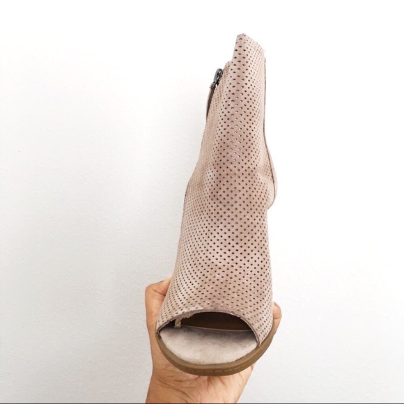 Dolce Vita Noraly Taupe Suede Perforated Bootie - Picture 5 of 7